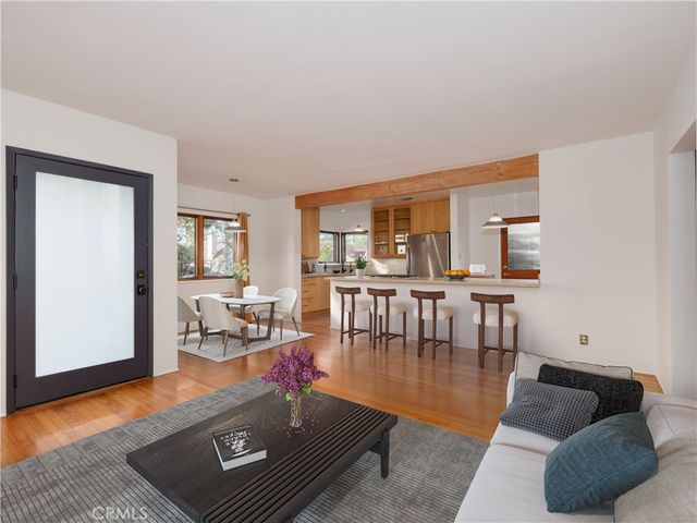 3778 Meier, Los Angeles, CA 90066