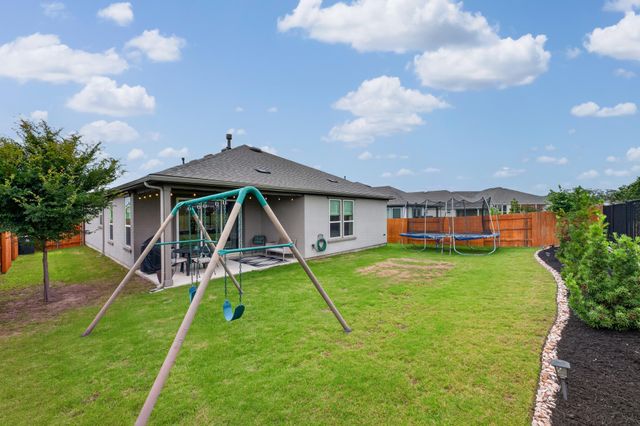 509 Climbing Rock LOOP, Dripping Springs, TX 78620