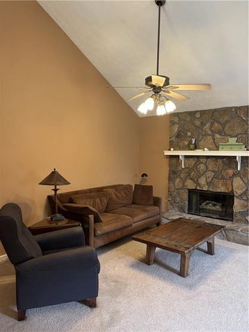 38 Stonehedge Drive, Dawsonville, GA 30534