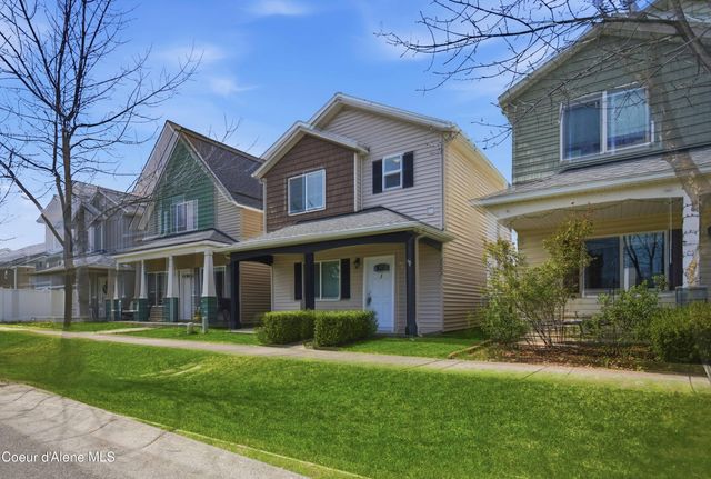 2063 N Cruze St, Post Falls, ID 83854
