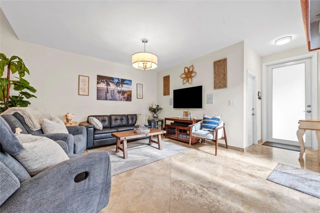 1554 Yellowheart Way 1554, Hollywood, FL 33019