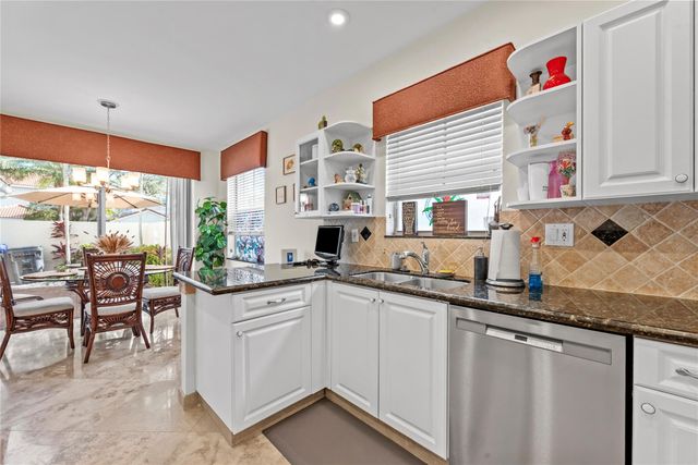 1554 Yellowheart Way 1554, Hollywood, FL 33019