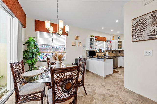 1554 Yellowheart Way 1554, Hollywood, FL 33019