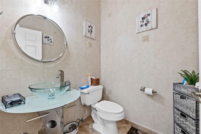 1554 Yellowheart Way 1554, Hollywood, FL 33019