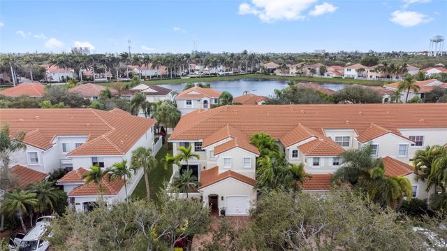 1554 Yellowheart Way 1554, Hollywood, FL 33019