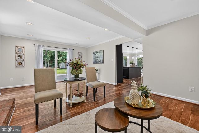 8327 SAIL CT, Pasadena, MD 21122