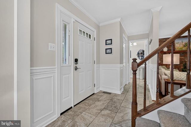 8327 SAIL CT, Pasadena, MD 21122