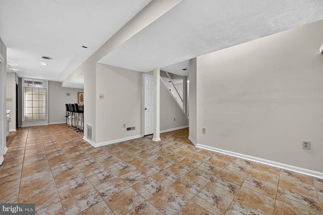 8327 SAIL CT, Pasadena, MD 21122