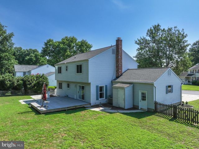 8327 SAIL CT, Pasadena, MD 21122