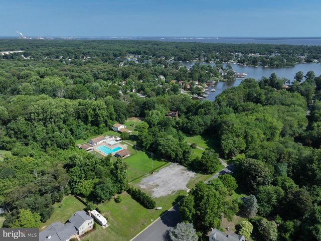 8327 SAIL CT, Pasadena, MD 21122