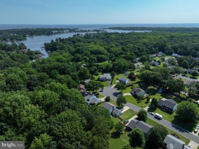 8327 SAIL CT, Pasadena, MD 21122