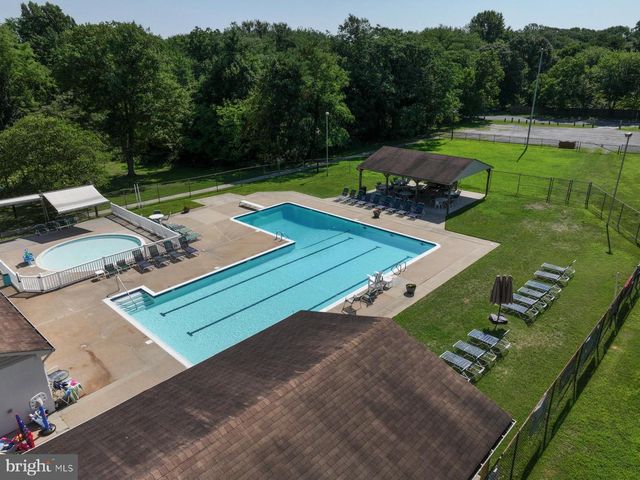8327 SAIL CT, Pasadena, MD 21122