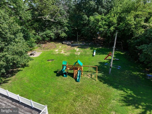 8327 SAIL CT, Pasadena, MD 21122