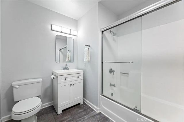 1401 N Greenbrier Road 202, Long Beach, CA 90815