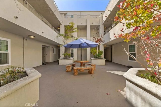 1401 N Greenbrier Road 202, Long Beach, CA 90815