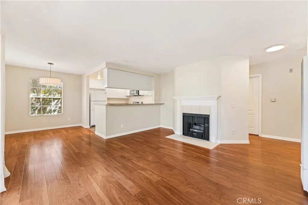 1401 N Greenbrier Road 202, Long Beach, CA 90815