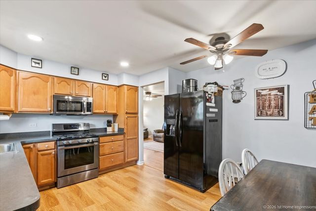 16419 Terry Lane, Oak Forest, IL 60452