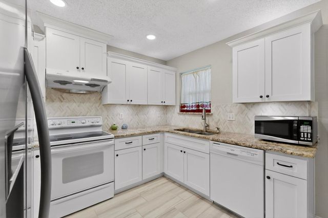 3860 Beaumont Lane, Plano, TX 75023