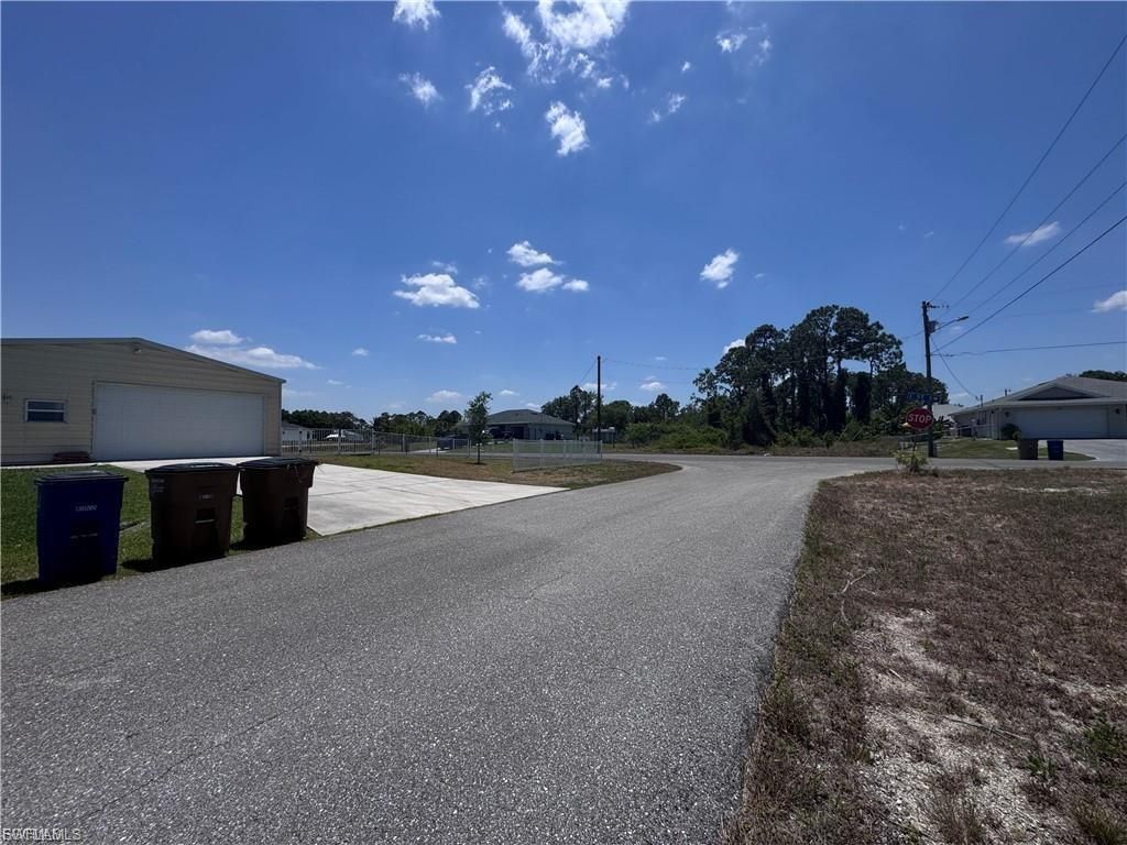 56 Wanda AVE S, LEHIGH ACRES, FL 33976 — photo 2