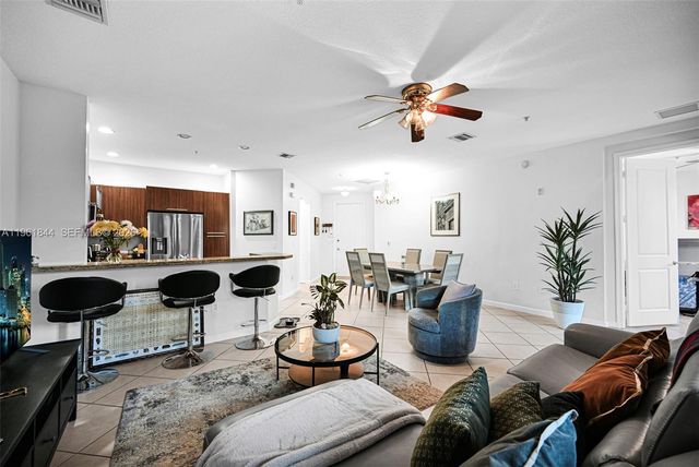 2901 NW 126th Ave 2-318, Sunrise, FL 33323