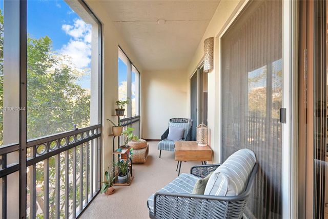 2901 NW 126th Ave 2-318, Sunrise, FL 33323