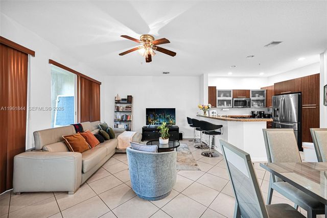 2901 NW 126th Ave 2-318, Sunrise, FL 33323