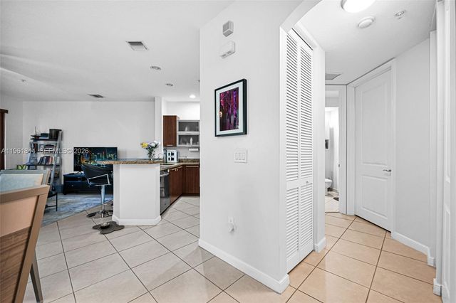 2901 NW 126th Ave 2-318, Sunrise, FL 33323