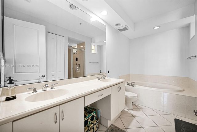 2901 NW 126th Ave 2-318, Sunrise, FL 33323