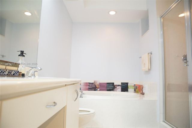 2901 NW 126th Ave 2-318, Sunrise, FL 33323