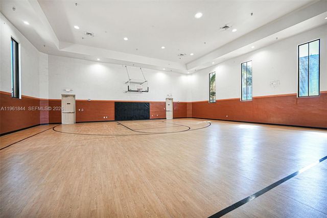 2901 NW 126th Ave 2-318, Sunrise, FL 33323