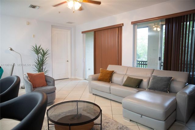 2901 NW 126th Ave 2-318, Sunrise, FL 33323