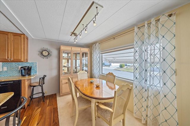 521 ROMA ROAD, Venice, FL 34285