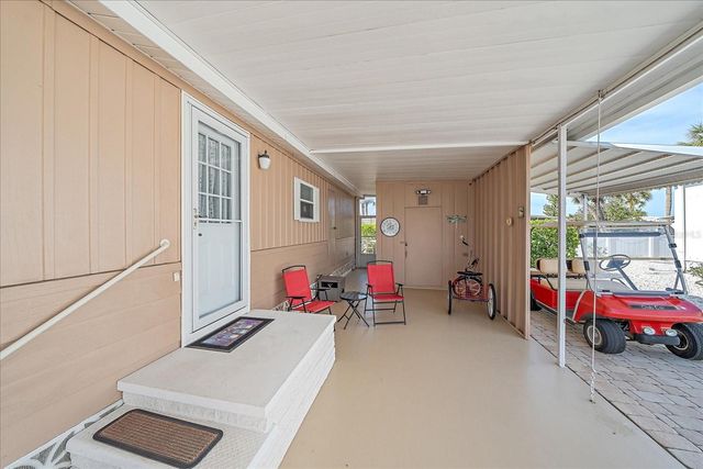 521 ROMA ROAD, Venice, FL 34285