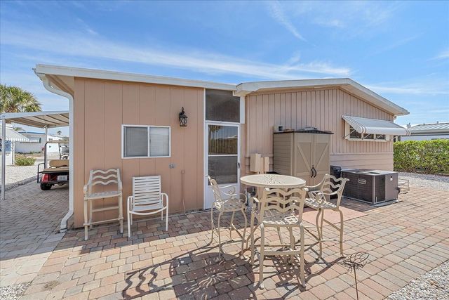 521 ROMA ROAD, Venice, FL 34285