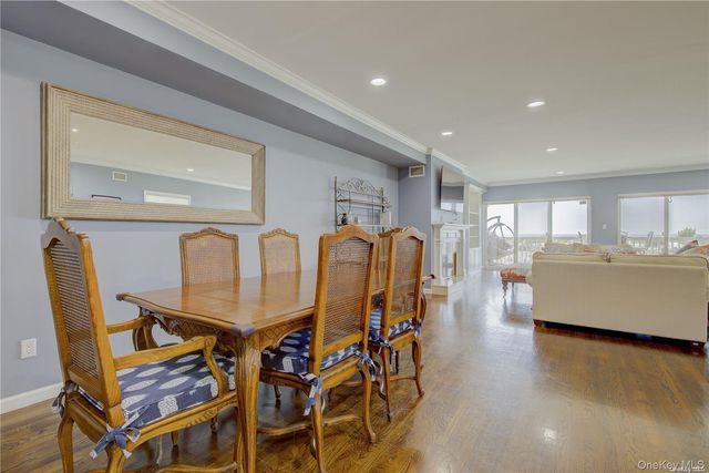 1051 Oceanfront 6, Long Beach, NY 11561