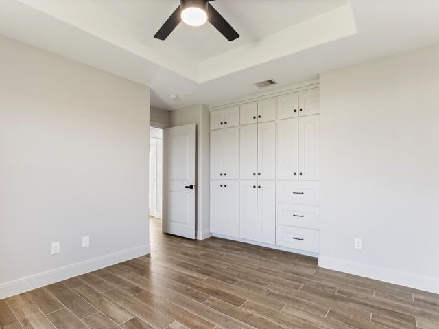 1310 Sailfish Drive, Bay City, TX 77414