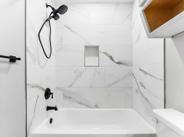 1310 Sailfish Drive, Bay City, TX 77414