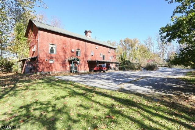 293 94 South 2, Other Orange County, NY 10990