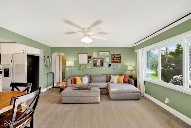 719 S Rangeline Road, Anderson, IN 46012
