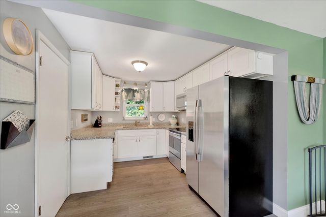 719 S Rangeline Road, Anderson, IN 46012