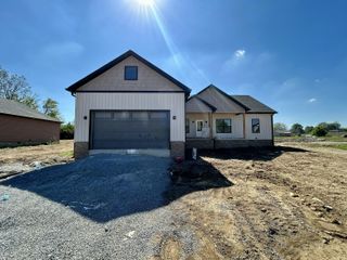 105 Stonegate Drive, Danville, KY 40422