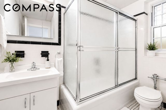 3524 78th St Apt B56, New York City, NY 11372