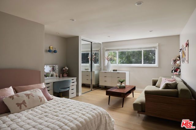3731 Blue Canyon Drive, Studio City (los Angeles), CA 91604