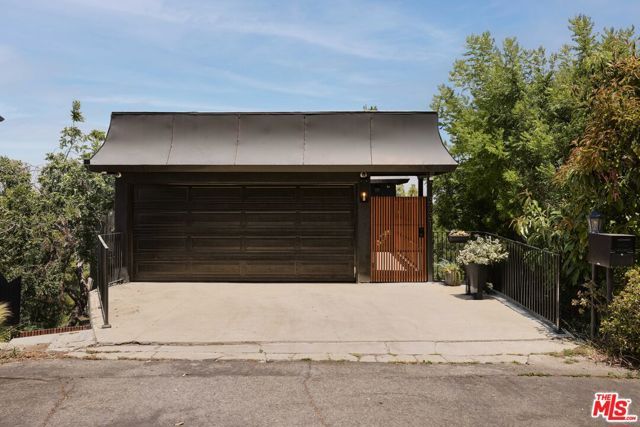 3731 Blue Canyon Drive, Studio City (los Angeles), CA 91604