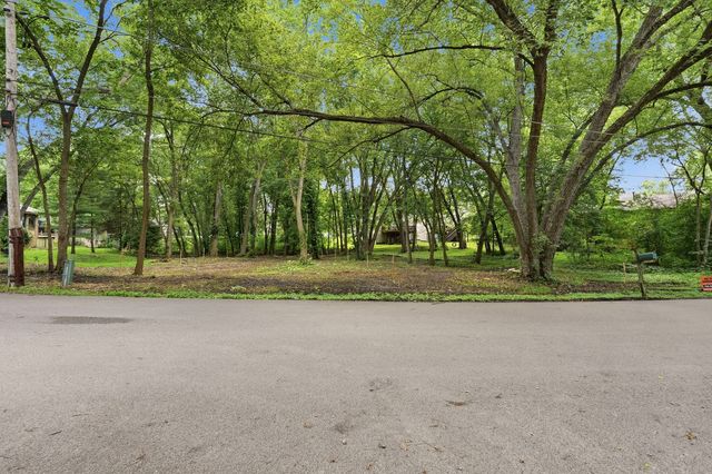 24017 N VALLEY Road, Lake Zurich, IL 60047