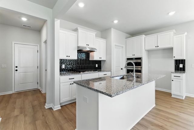 605 Crosswick Street, Summerville, SC 29483