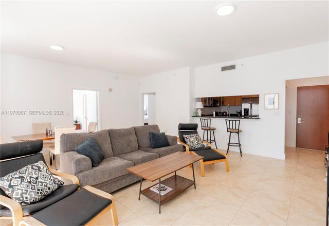 31 SE 5th St 4121, Miami, FL 33131