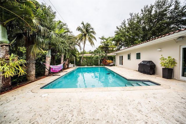 1315 San Ignacio Ave, Coral Gables, FL 33146