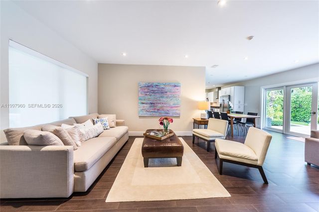 1315 San Ignacio Ave, Coral Gables, FL 33146