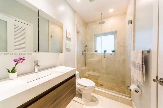 1315 San Ignacio Ave, Coral Gables, FL 33146